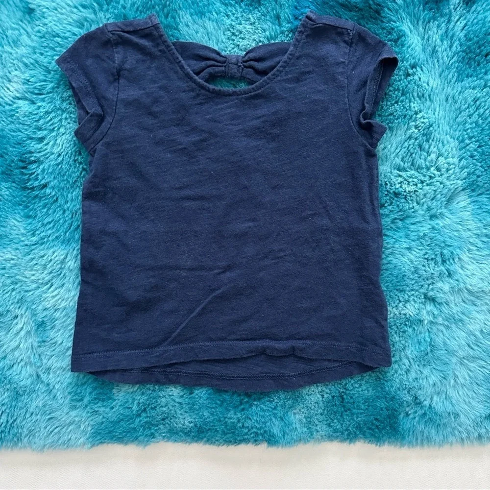 OshKosh Toddler Girl Short Sleeve Tee Size 12-18 Months